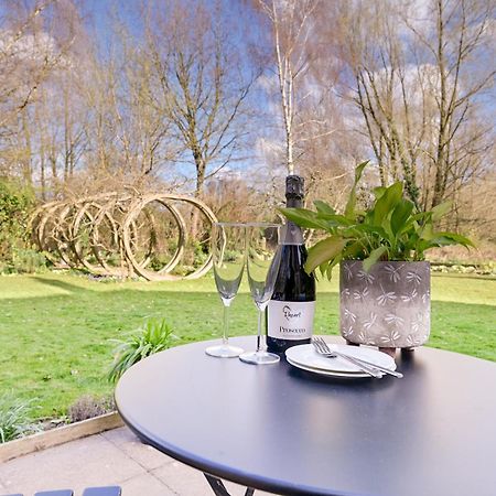 The Hideaway @ Flagham Cottage. ملمسبوري المظهر الخارجي الصورة